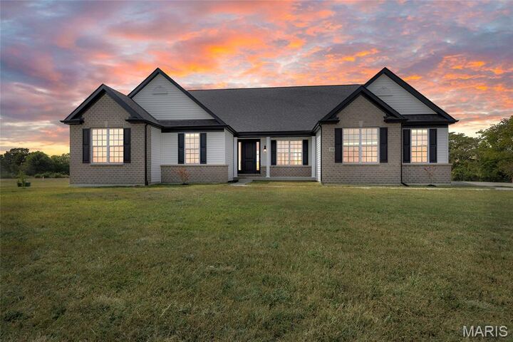 213 Bluegrass Pasture Court  Wentzville MO 63385 photo
