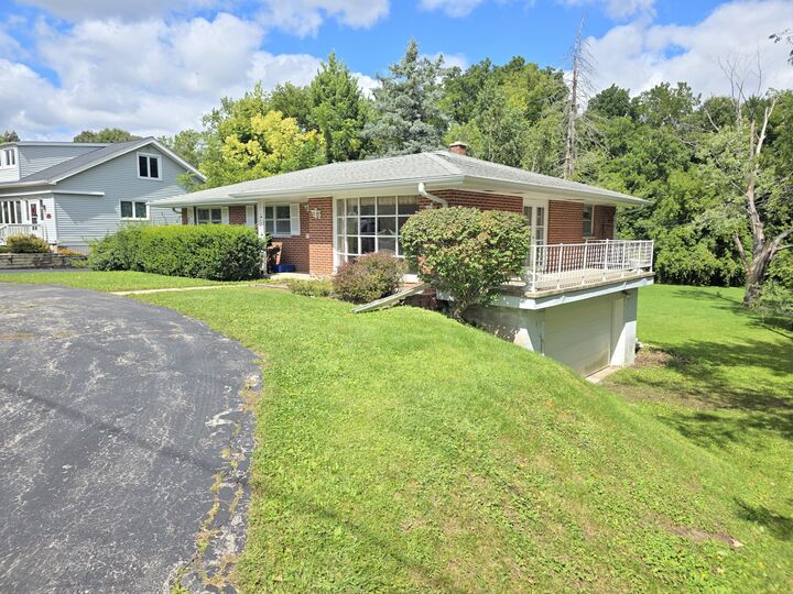 Property Photo:  527 W Wisconsin Ave  WI 53072 