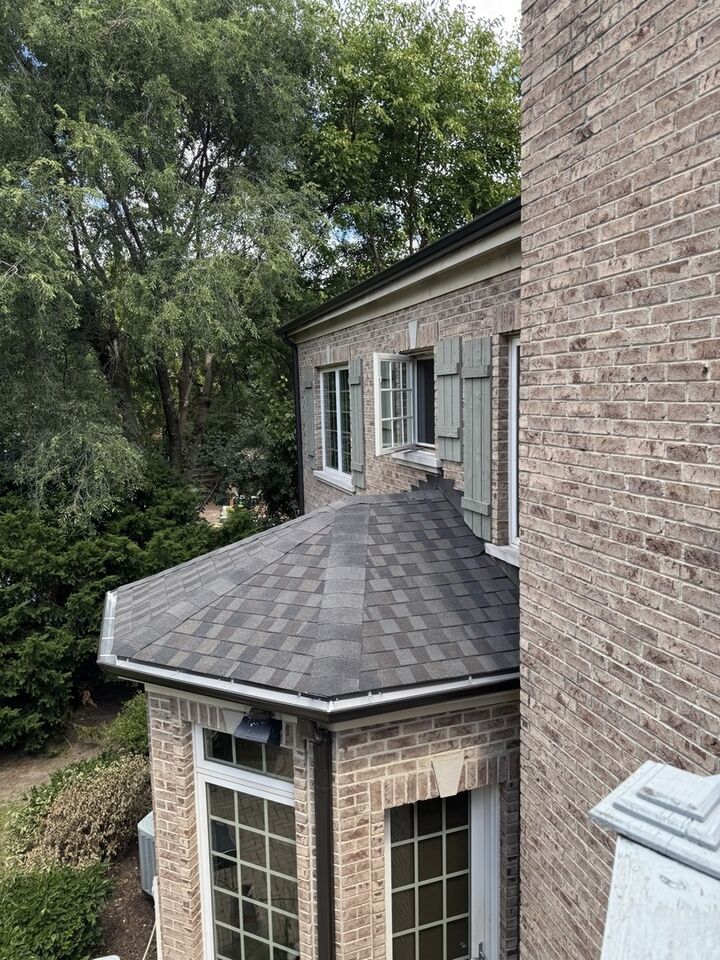 Property Photo:  628 Greenwood Road  IL 60062 