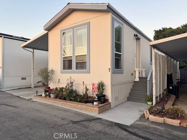 Property Photo:  16540 Whittier #7  CA 90603 