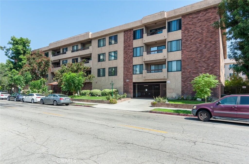 Property Photo:  316 Maryland Avenue 307  CA 91206 