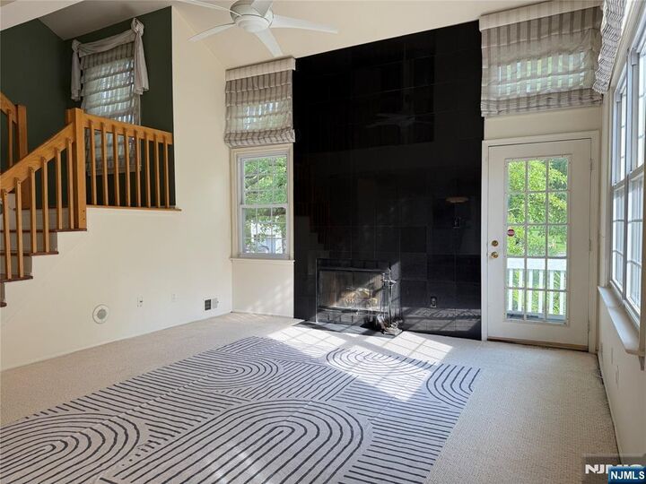 Property Photo:  89 Fox Run Drive  NJ 07631 