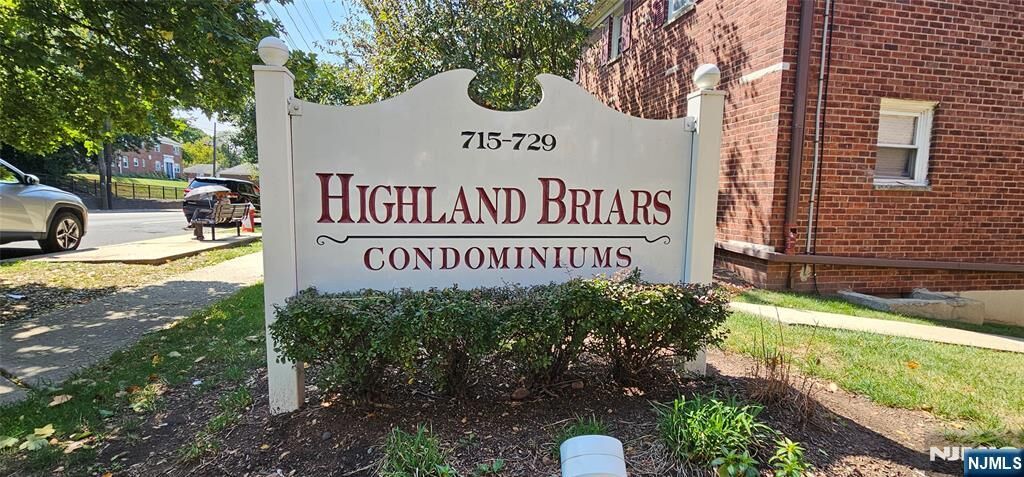 Property Photo:  725 Broad Avenue 5A  NJ 07657 
