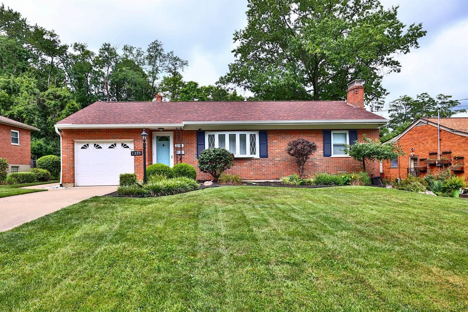Property Photo: 1393 Vidot Court KY 41011