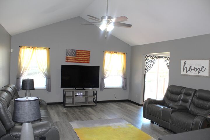 Property Photo:  3735 Avalon Drive  KY 41005 