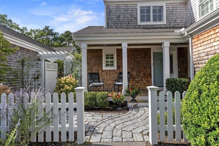 Property Photo:  17 Cupola Ln 17  MA 02360