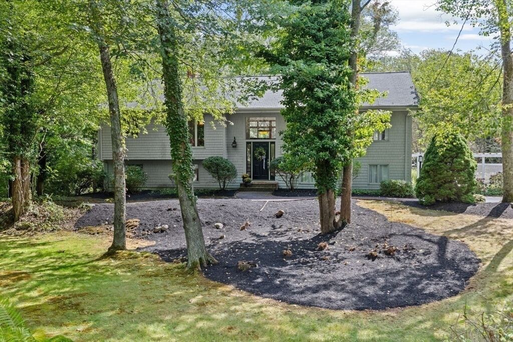 Property Photo:  131 Cross Street  MA 02061 