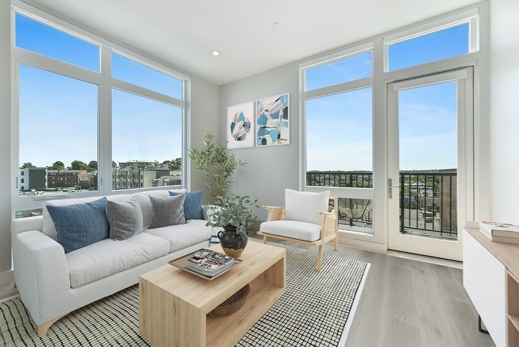 Property Photo:  420 W Broadway 604  MA 02127 