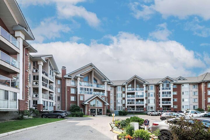 4805 45 Street 413  Red Deer AB T4N 7A9 photo
