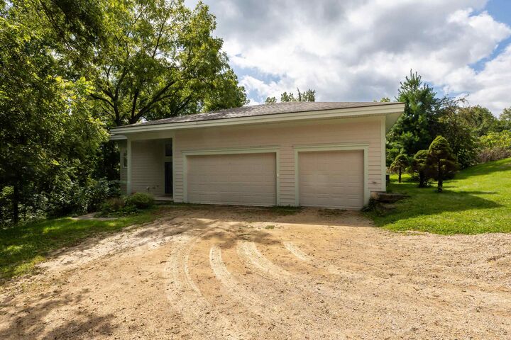 Property Photo:  1 Waterford Drive  IL 61036 