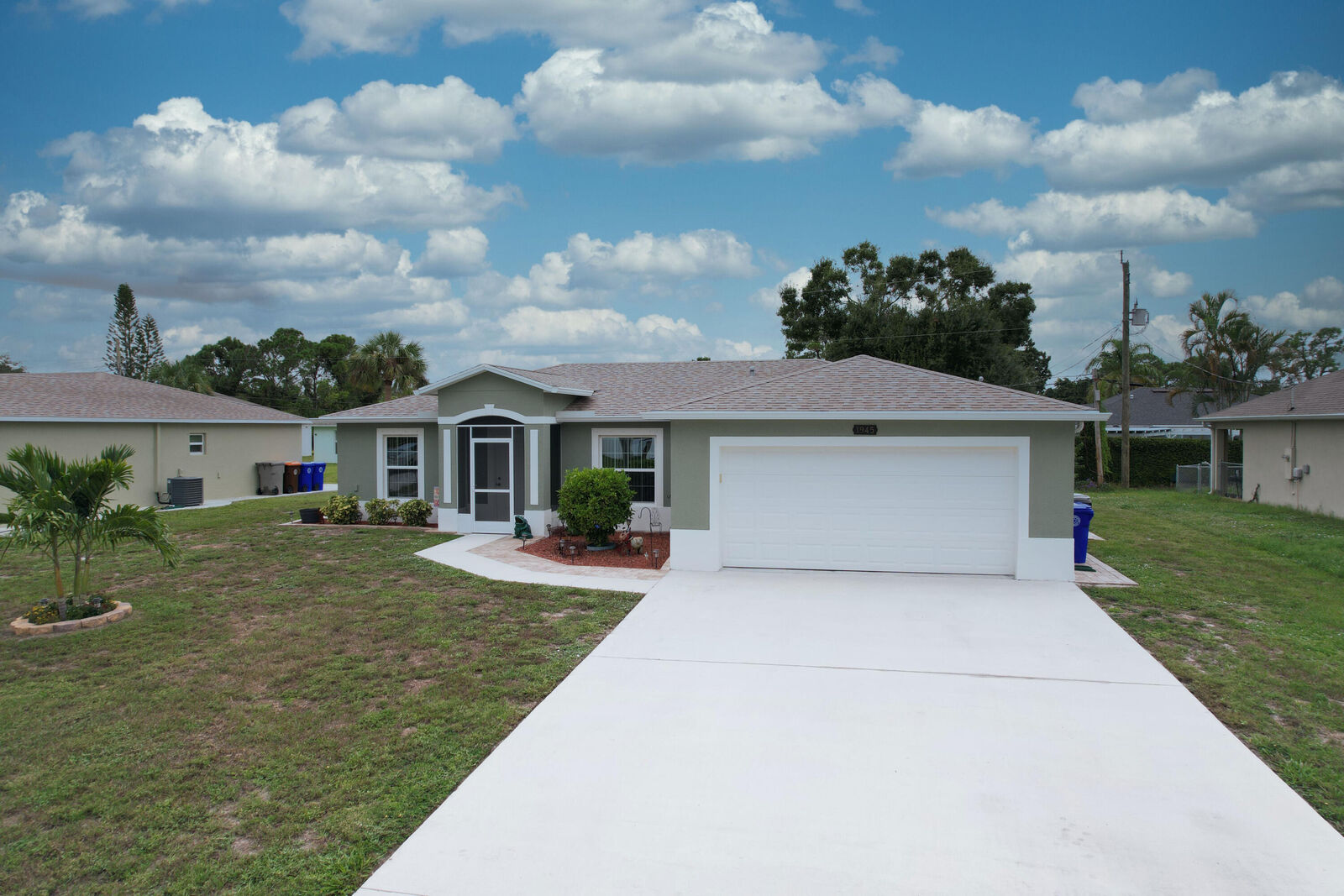 Property Photo: 1945 Sunrise Drive SW FL 32962