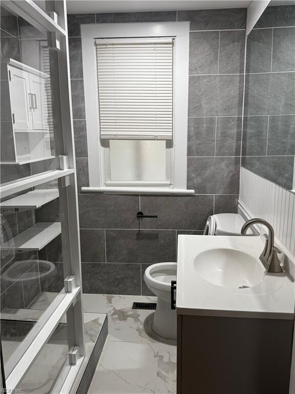 Property Photo: 1117 Hillside Ave VA 23503