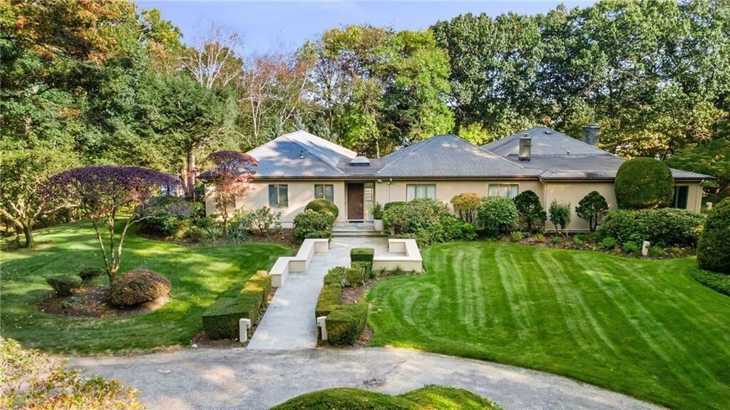Property Photo:  15 Noto Drive  RI 02904 