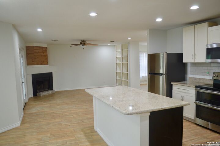 Property Photo: 16639 Calico Creek TX 78247