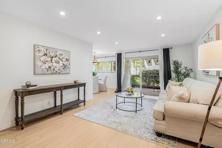 Property Photo: 4722 Park Granada 206 CA 91302