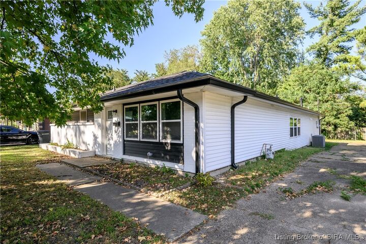 Property Photo:  208 Mockingbird Drive  IN 47130 