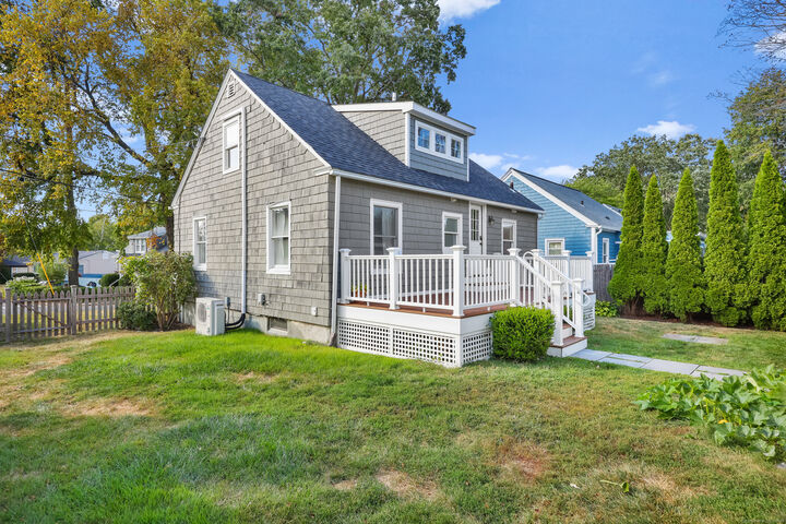 Property Photo: 72 Dry Hill Road CT 06851