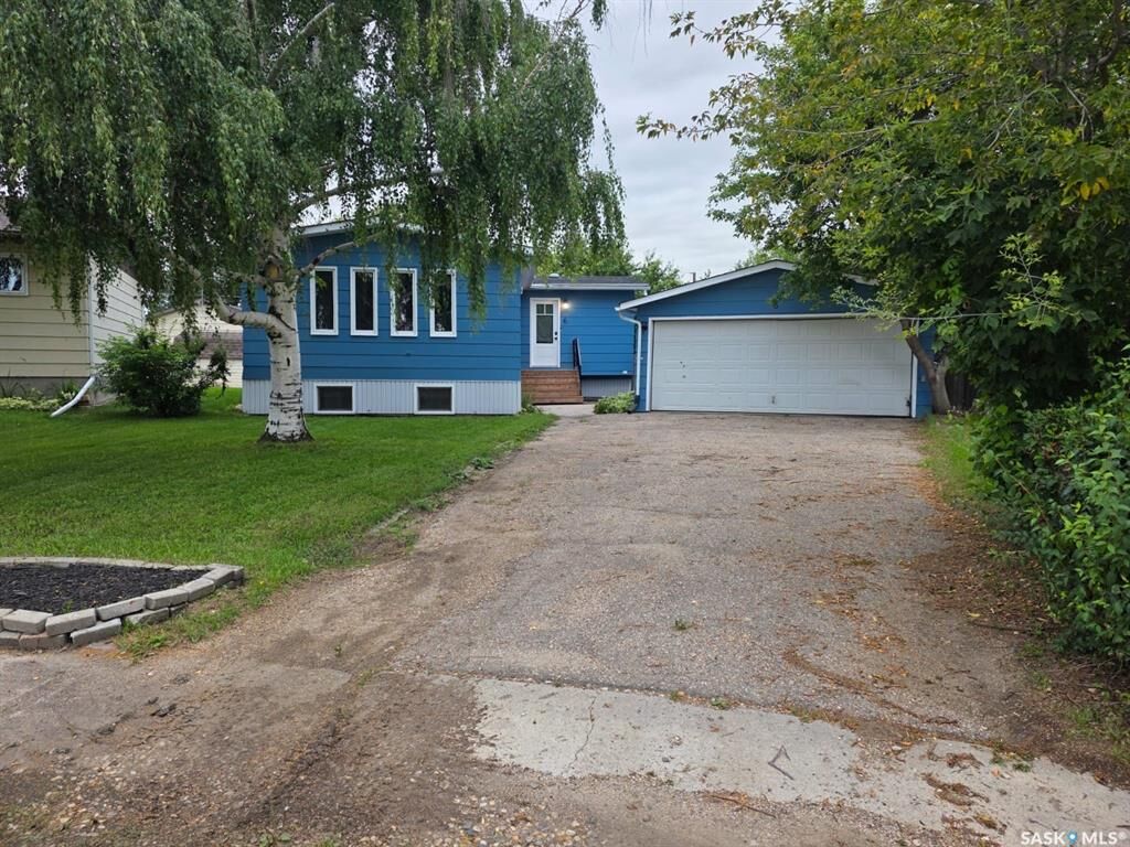 Photo de la propriété: 6 4th Avenue SK S0K 0C0