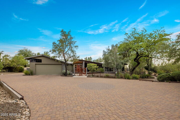 Property Photo:  5629 E Windstone Trail  AZ 85331 