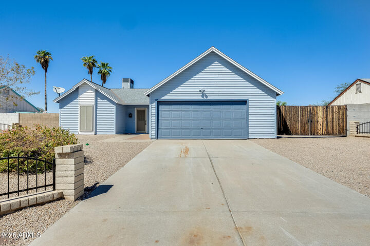 Property Photo:  6804 W Turquoise Avenue  AZ 85345 