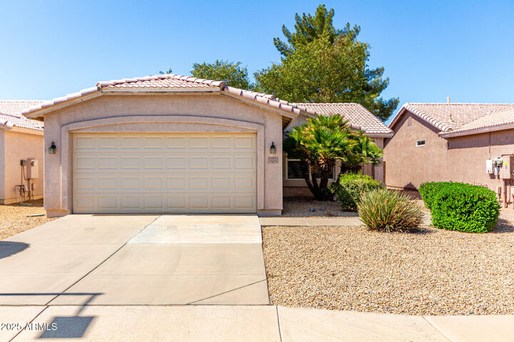 Property Photo:  6050 S Windstream Place  AZ 85249 