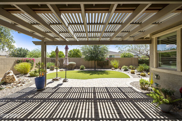 Property Photo: 10311 E Thunderbolt Avenue AZ 85212