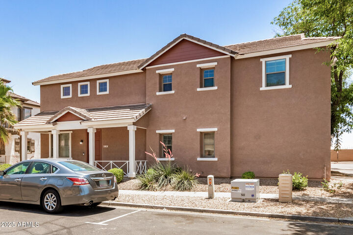 Property Photo:  89 E Palomino Drive  AZ 85296 