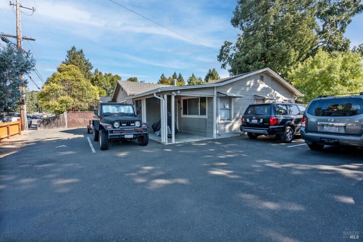 757 Waugh Lane  Ukiah CA 95482 photo