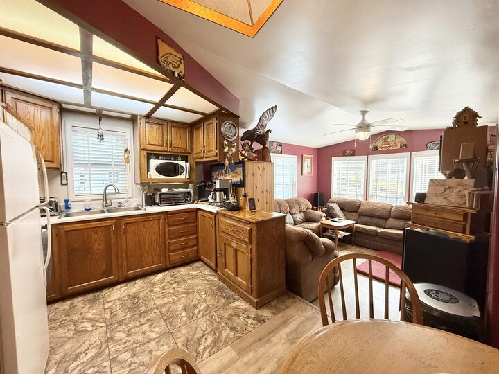 Property Photo: 1650 Columbia Valley Road 47 &Amp 48 BC V2R 4X4