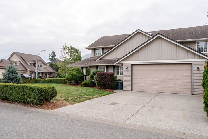 Property Photo: 5671 Ellen Street BC V2R 5N5