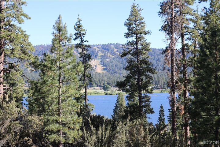 Property Photo:  14 Lakeview Tract  CA 92333 