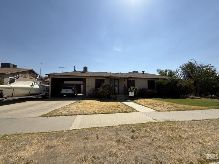 1401 4th Street  Wasco CA 93280 photo