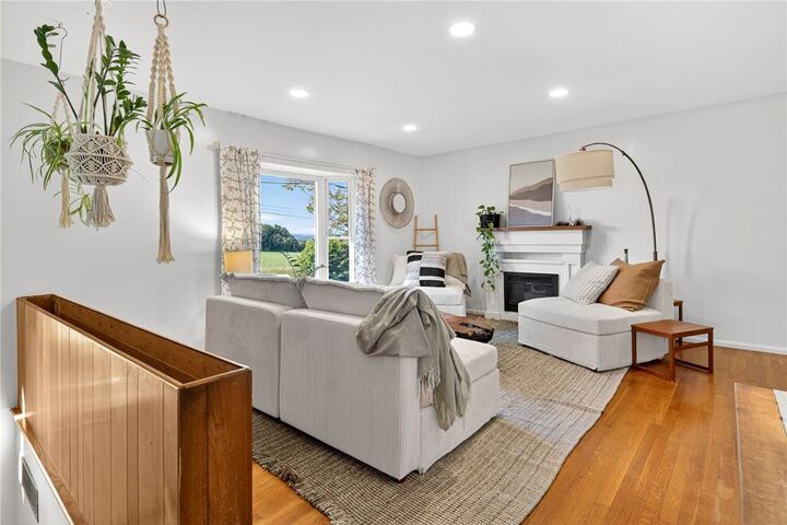 Property Photo:  1450 Hanshaw Road  NY 14850 