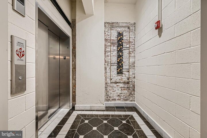 Property Photo:  311 W Baltimore Street 202  MD 21201 