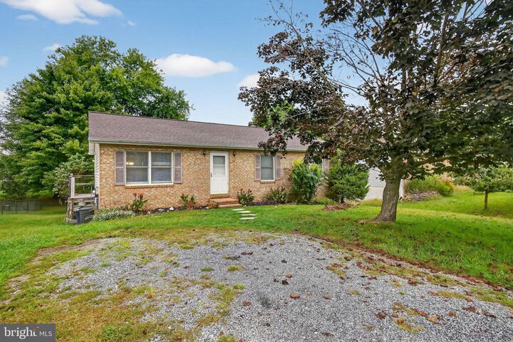 Property Photo: 315 Chinkapin Drive VA 22655