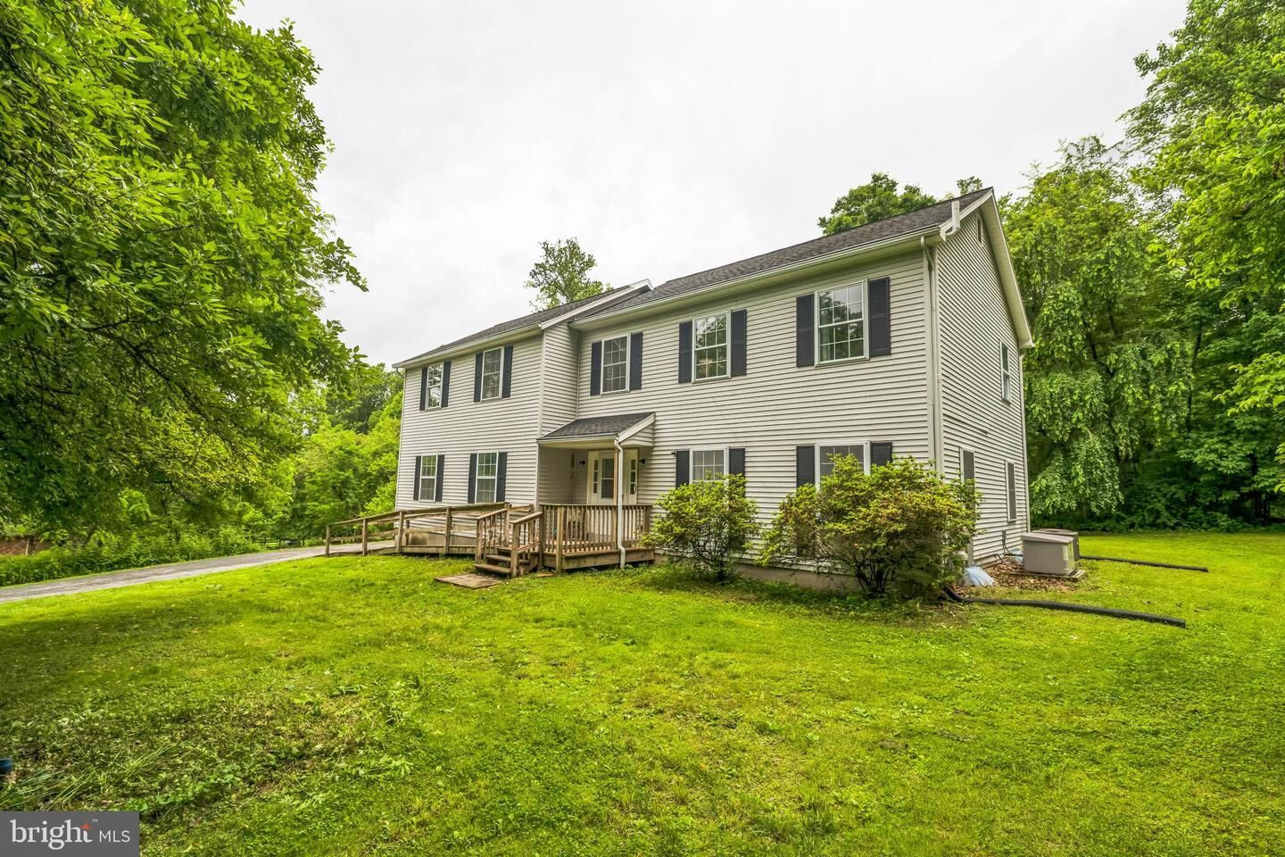 Property Photo:  17 Oaklawn Drive  PA 19365 