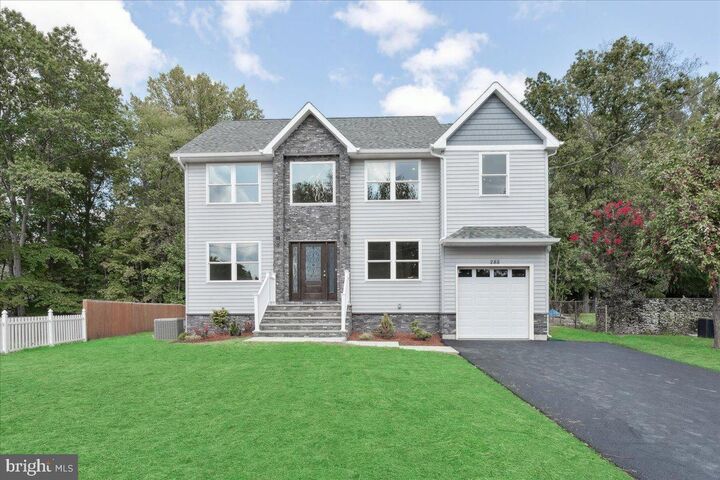 288 Clamer Road  Ewing NJ 08628 photo