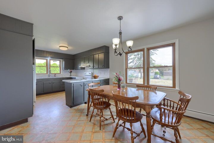 Property Photo:  428 Beech Avenue  PA 17033 