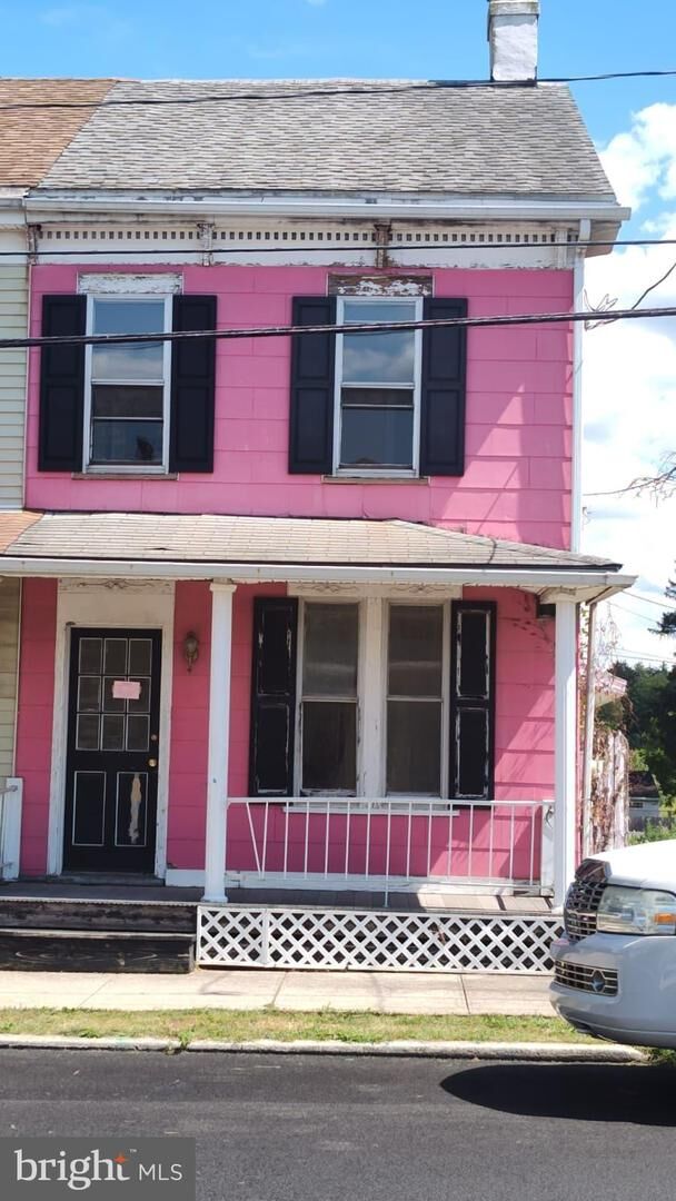Property Photo: 631 S Ogontz Street PA 17403