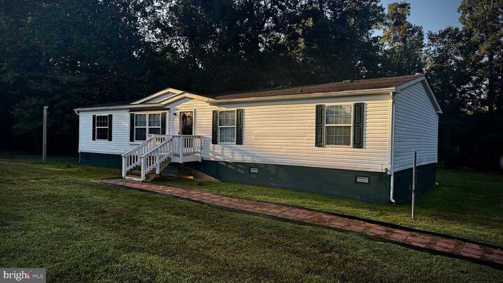 Property Photo:  20479 Kings  VA 22520 