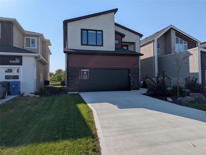 Property Photo:  26 Thrush Street  MB R2V 5J1 