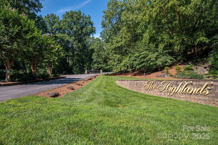 Property Photo:  Lot 30 Highland Drive  NC 28746 
