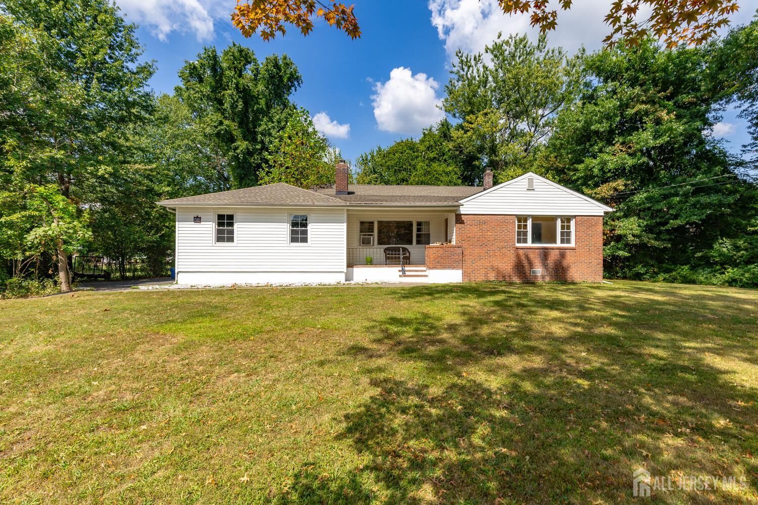 Property Photo:  745 Schoolhouse Lane  NJ 08805 