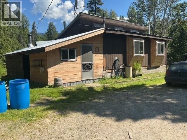 37639 Upper Fraser Road — photo 1