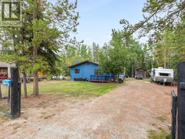 Property Photo:  224 Squanga Ave  YT Y1A 3Y4 