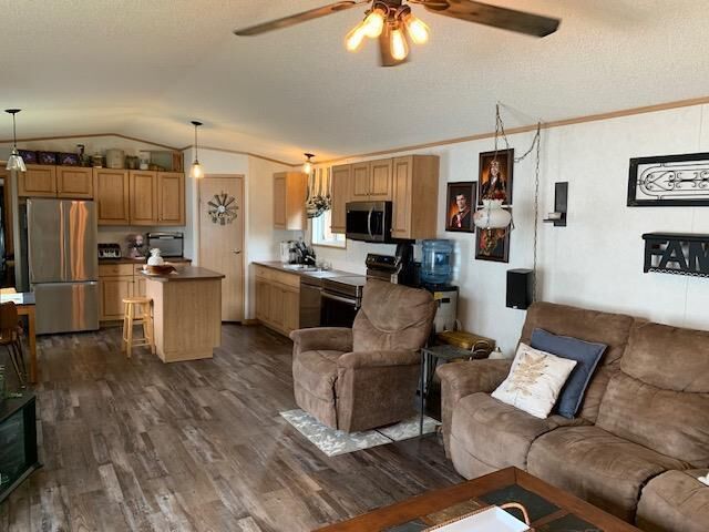 Photo de la propriété:  109 Glendale Bay  MB R7C 1E2 