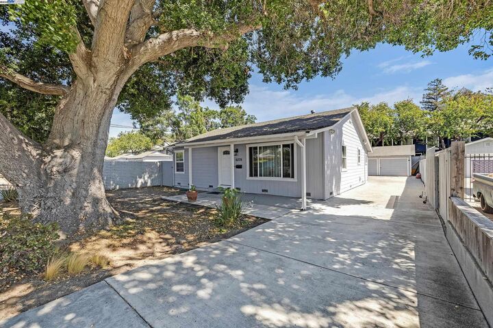 Property Photo:  6278 Dairy Ave  CA 94560 