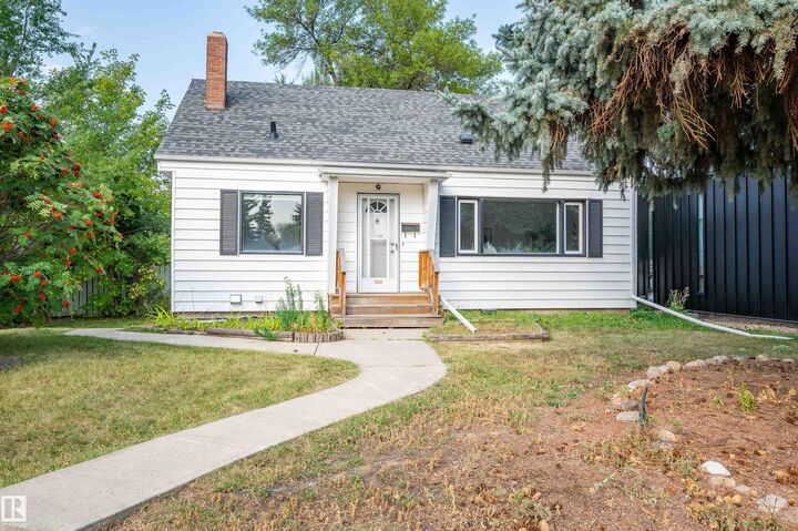 10914 117 Street NW  Edmonton AB T5H 3N6 photo