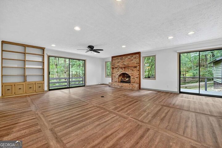 Property Photo: 260 Flat Creek Crossing GA 30513