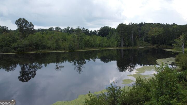 Property Photo: 415 Tapley Road GA 30180